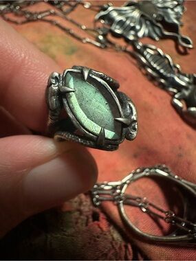 Bloodmilk Jewels Medusa Devotion Labradorite
Ring. Size 7.25